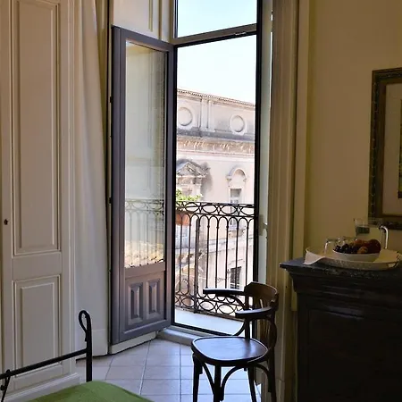 B&B Al Teatro Massimo Catânia Exterior foto