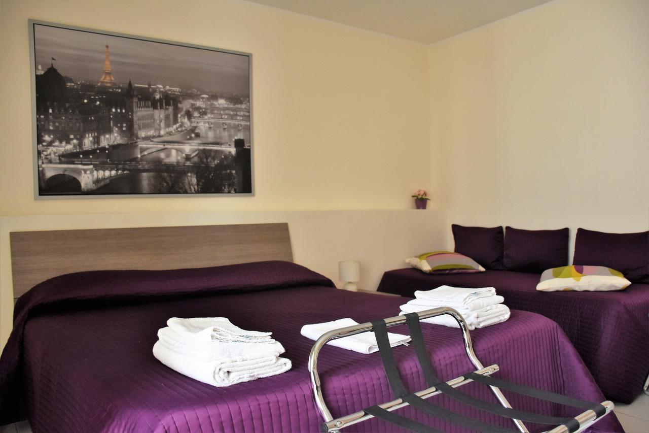 Bed & Breakfast Al Teatro Massimo Aeroporto di Catania Fontana Rossa